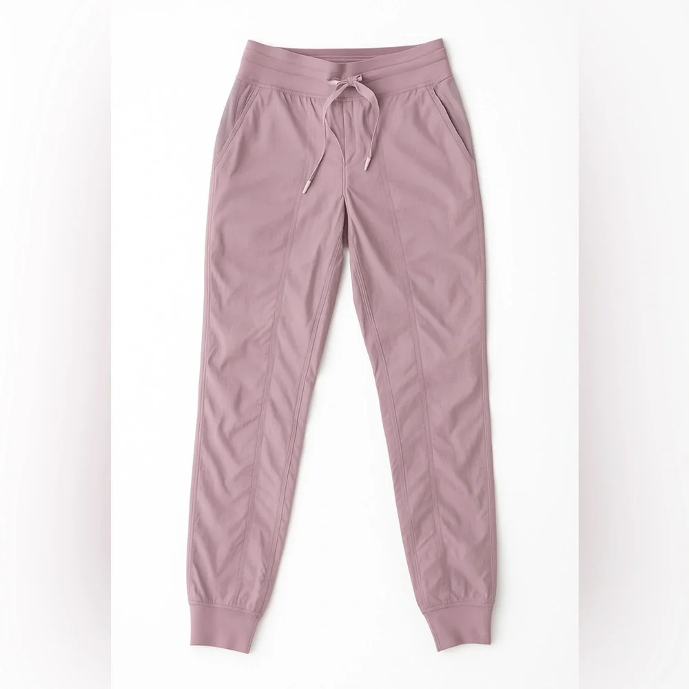 ✨ Poshmark Listing: Lululemon Joggers – Size 2 ✨